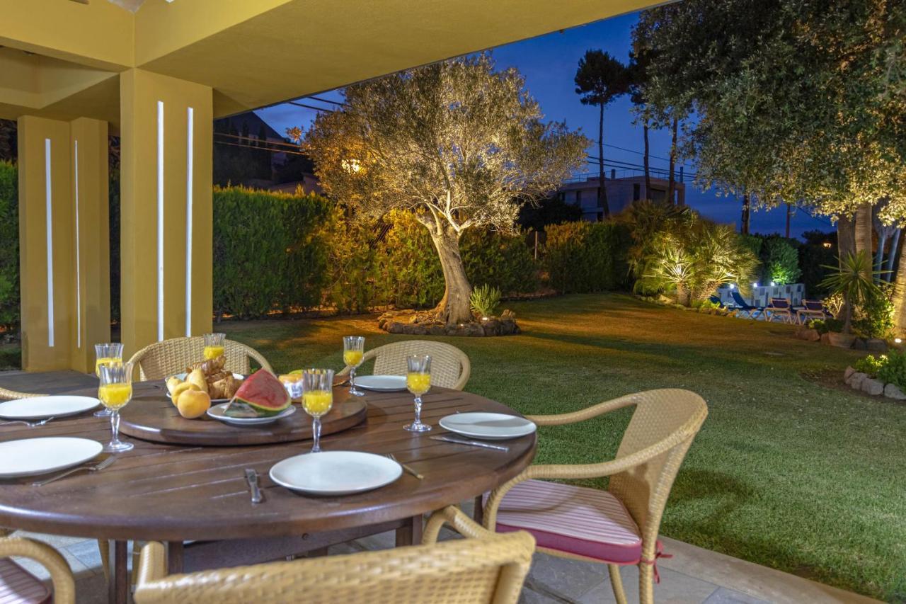 Villa Formosa Cala de Sant Vicenc Esterno foto