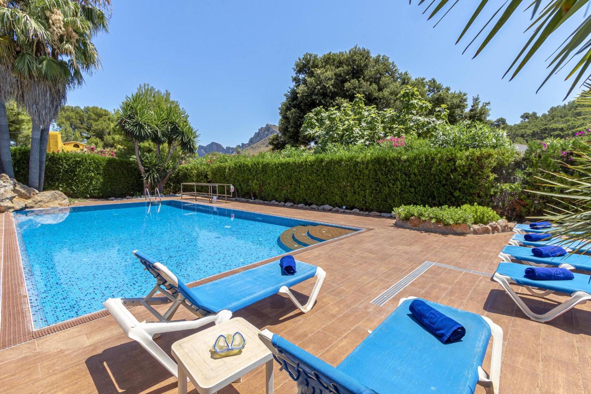Villa Formosa Cala de Sant Vicenc Esterno foto